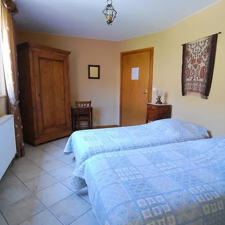 Oda ve Kahvaltı Chambres D'Hotes Husseren Les Chateaux 3*